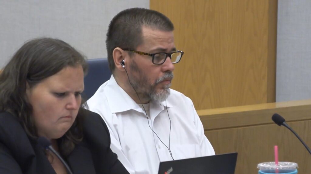 Man shot his dog, killed estranged wife because she 'left him with no other choice': Defense