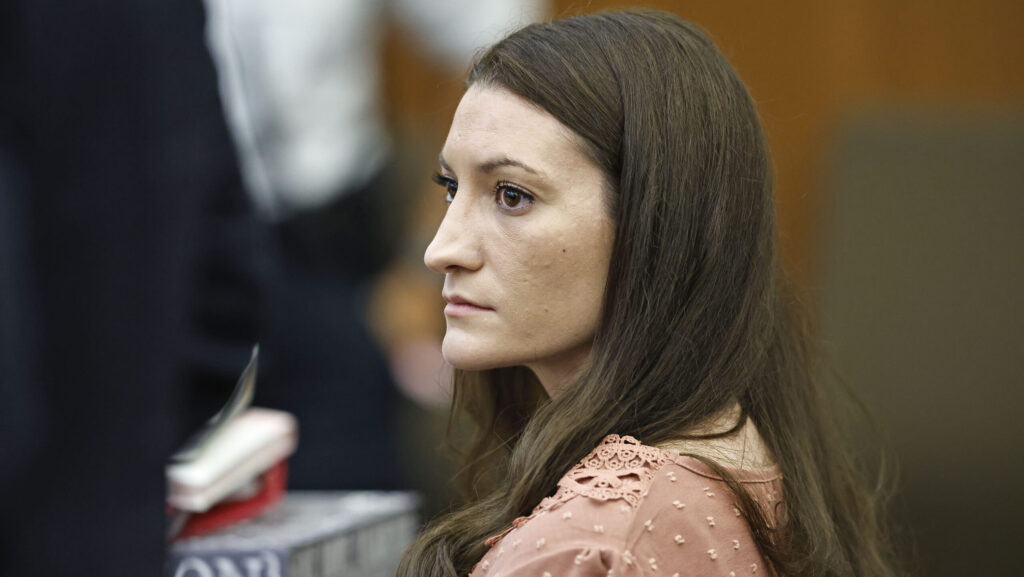Lindsay Clancy defense argues prosecution's expert is 'way off base'