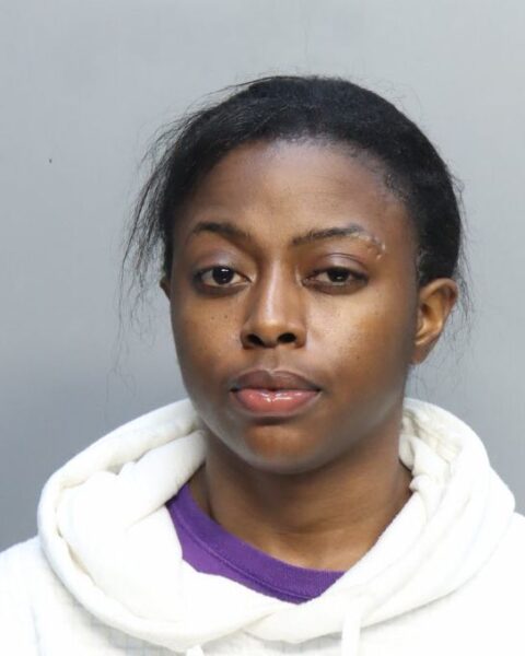 Kevhani Hicks booking photo
