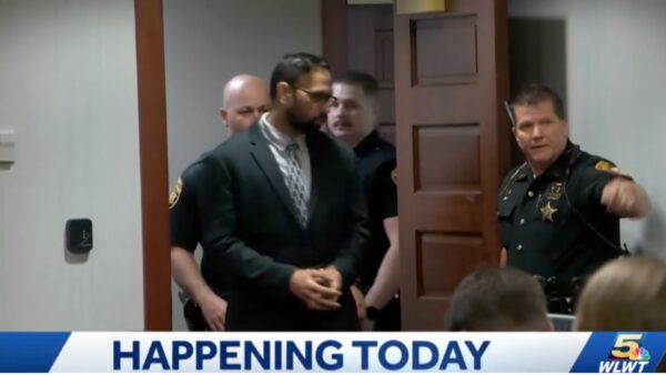 Man convicted of massacring 4 people claims defense attorneys were ineffective