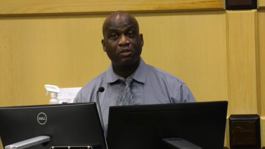 'Spiritual hit man' makes shocking new claim about missing mom from the witness stand