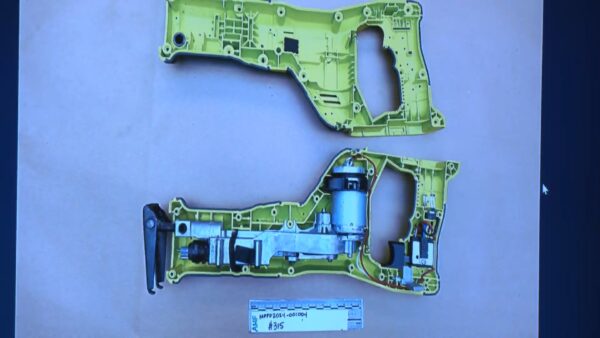 saw taken apart in pieces